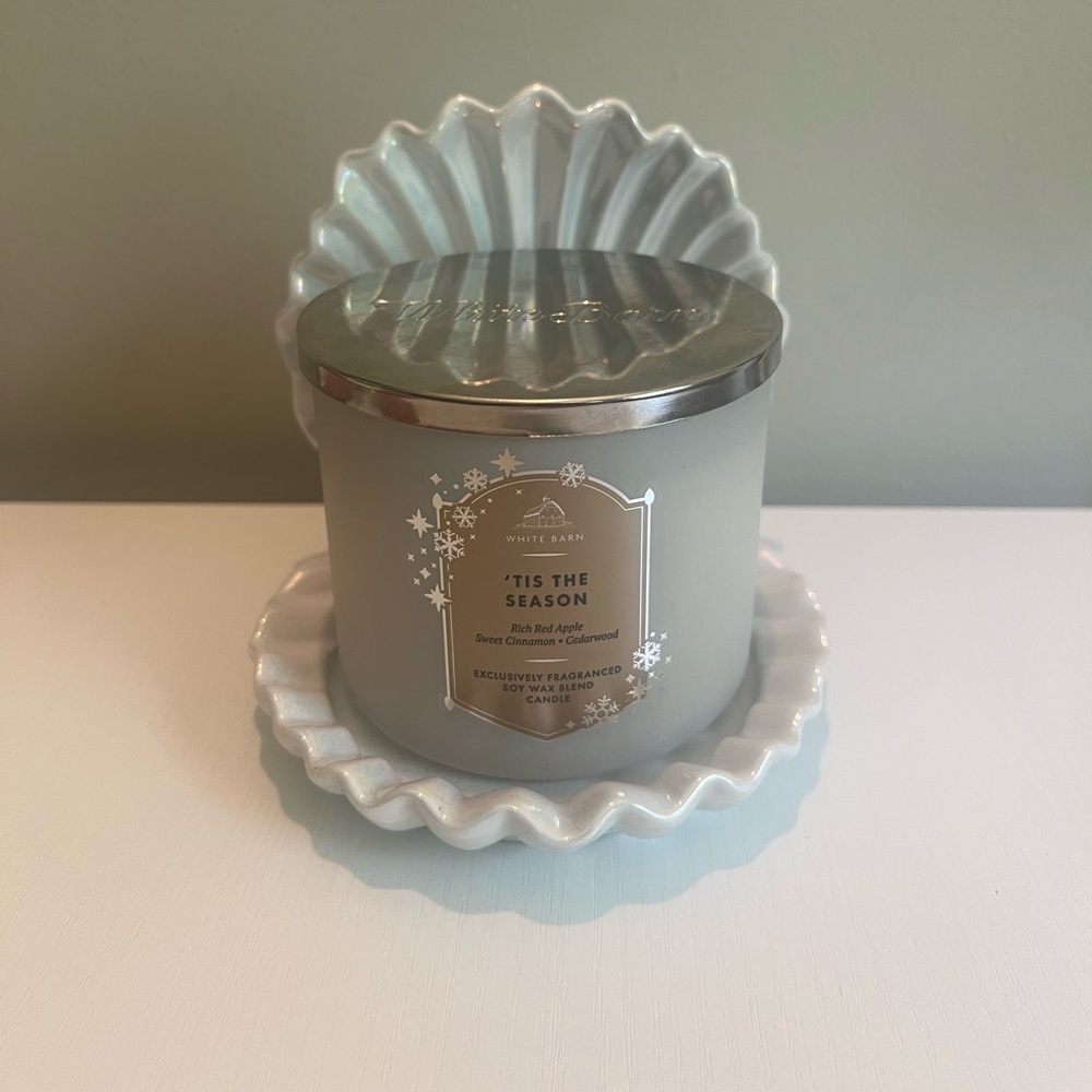 Bath & Body Works Iridescent 3-wick Seashell Candle Holder Bundle